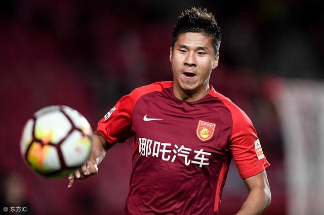 鹿岛战胜大连一方，积分榜位稳固，亚冠梦仍在