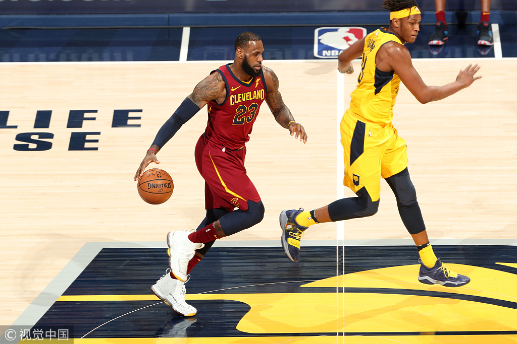 阿姆斯特丹之光客场逢敌，击败对手